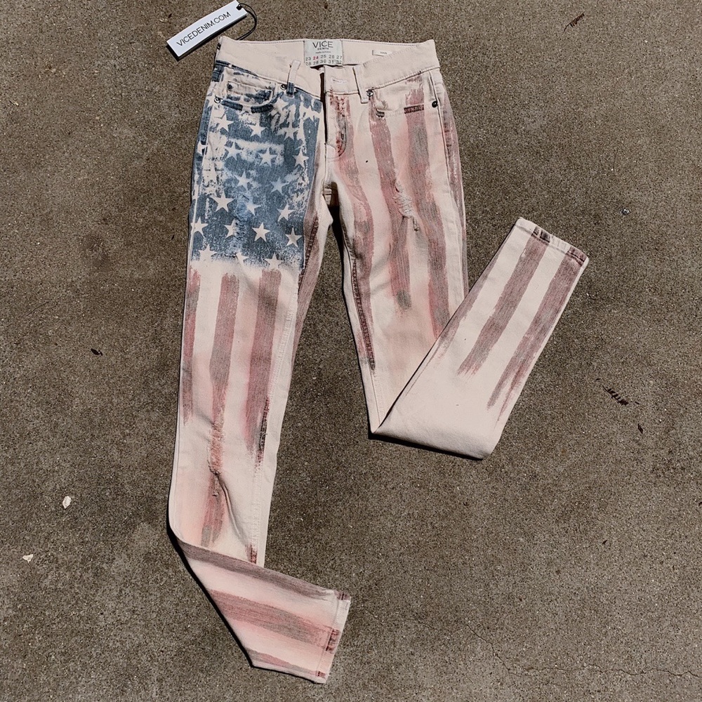 REVICE denim. 🇺🇸